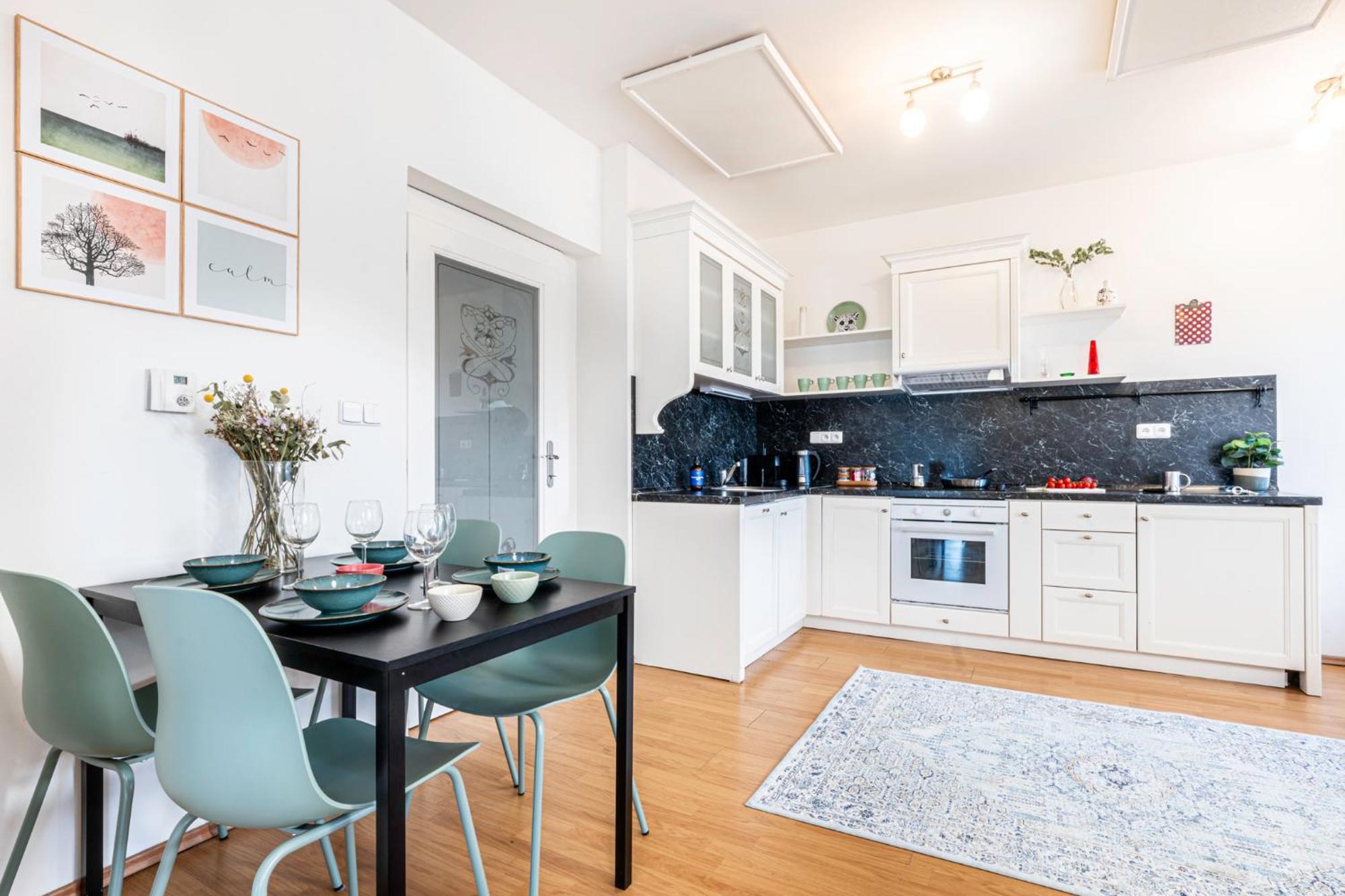 Days - Terrace - Stunning View - Duplex Apartamento Praga
